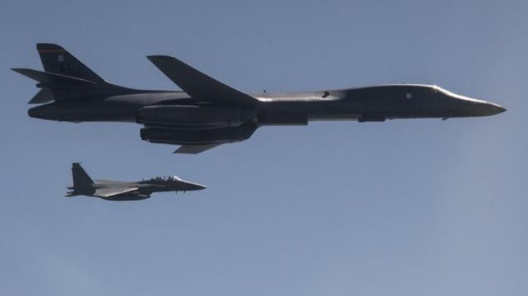 Бомбардировщики США пролетели вблизи КНДР 