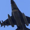 Турецкая авиация разбомбила оружейные склады курдов