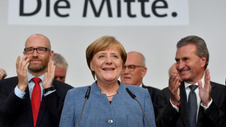 Меркель заявила о готовности сформировать правительство
