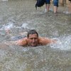 В Хорватии турист проплыл по затопленным улицам (видео) 