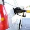 Цены на бензин: сколько стоит заправить машину 10 января