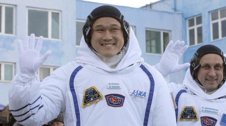 Японский космонавт Норишиге Канаи