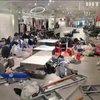 В ПАР протестувальники трощать магазини компанії H&M