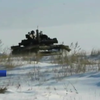 На Донбассе танкисты проводят зимние учения (видео)