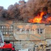 В России при пожаре на обувной фабрике погибли десять человек