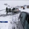 В Испании тысячи людей попали в снежную ловушку