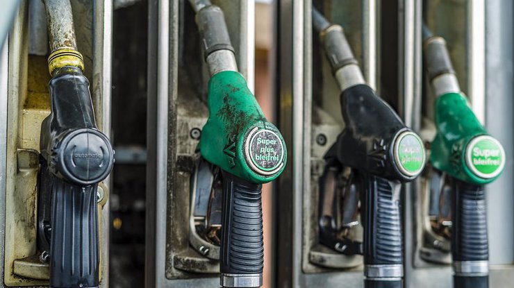 Прогнозируется недельное удешевление бензина на гривну за литр. Илл.: pixabay.com