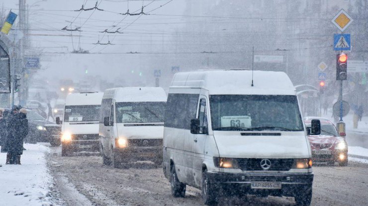 Снегопад в Украине 