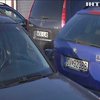 Водії масово залишають "євробляхи" на кордонах України
