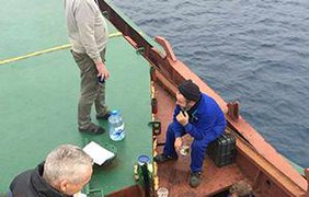 Украинские моряки застряли в ловушке у острова Крит (фото, видео)