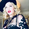 59-летняя Мадонна оголилась на камеру 