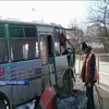 ДТП в Виннице: пассажирский автобус снес электроопору на остановке (видео)