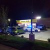 В США обнаженный мужчина застрелил трех человек возле кафе