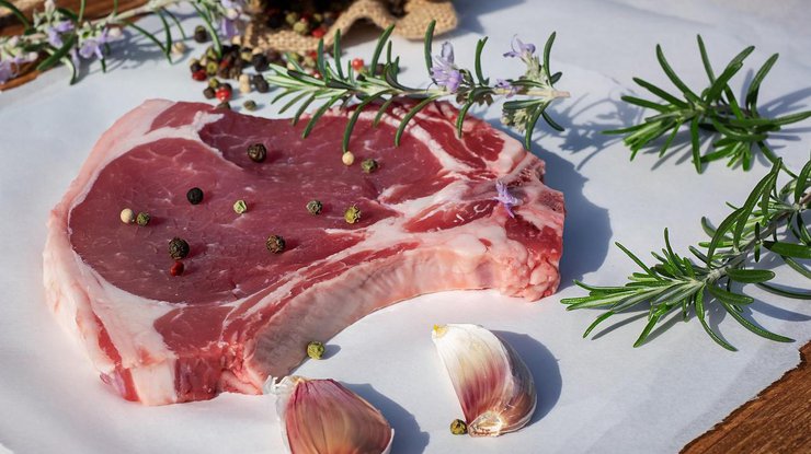 С начала года в Украине подорожали все виды мяса.