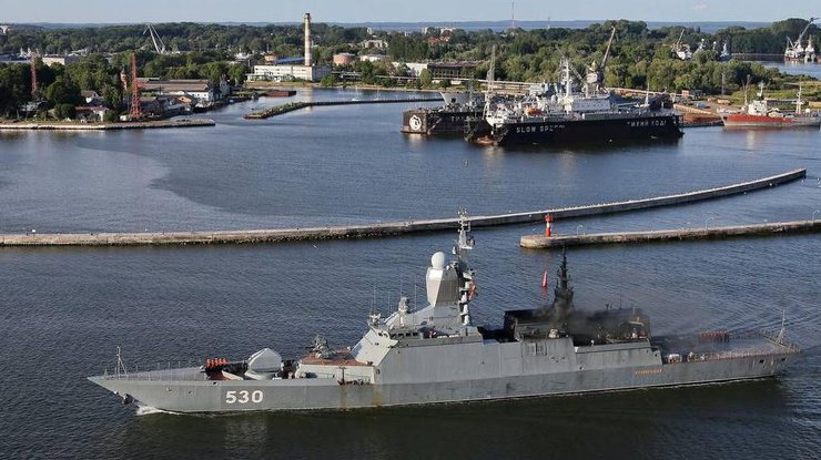Возле границ Латвии зафиксировали корабли ВМФ России
