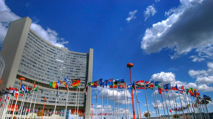 Предложение Киева ввести миротворцев ООН на Донбасс поддержала Португалия.
