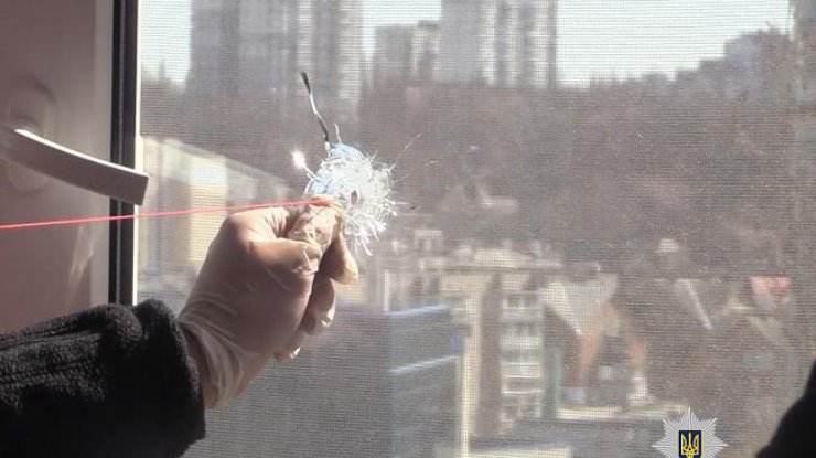 В Киеве мужчина стрелял по окнам жилых домов 