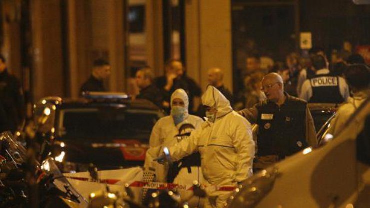 Нападение на людей в Париже: новые подробности о преступнике
