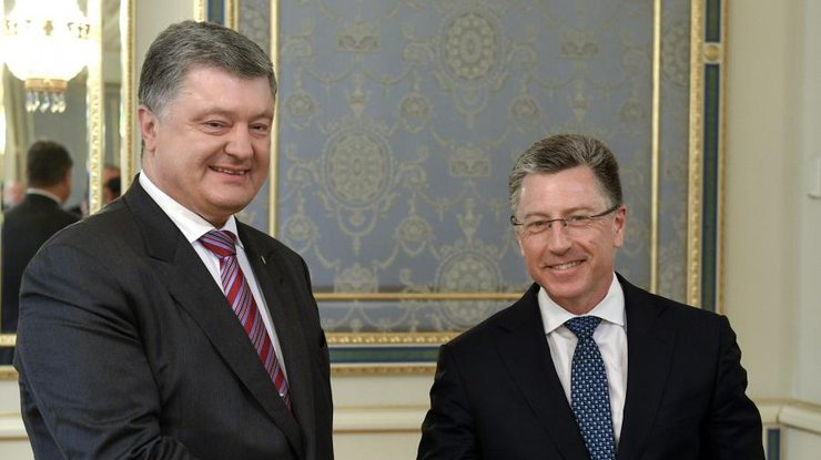 Порошенко провел переговоры с Волкером