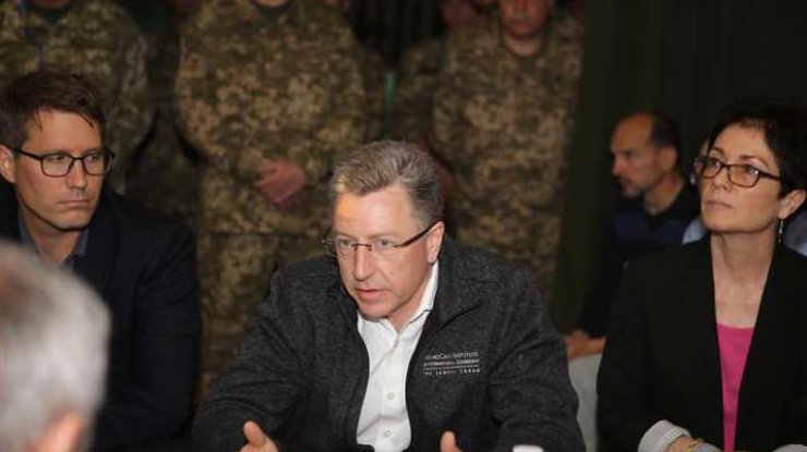 Волкер назвал ложью конфликт на Донбассе