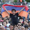 Протестующие в Армении заняли мэрию Гюмри (видео)