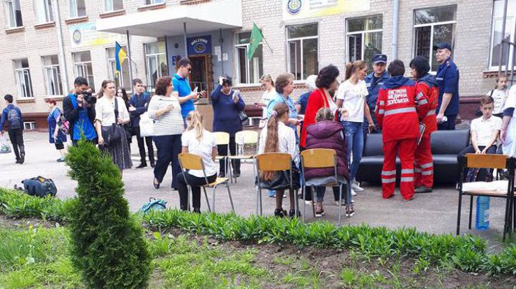 Госпитализированы 15 детей. Фото Олег Головков в Facebook.