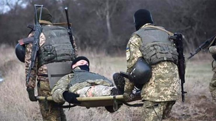 Ранены 2 военнослужащих ВСУ. Фото: facebook.com/ato.news