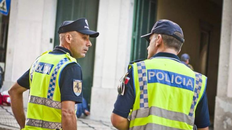 В Лиссабоне фактически "на каждом углу" стоят полицейские. Фото: tripmydream.com