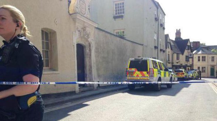 В результате стрельбы пострадал один человек. Фото: Oxford Mail