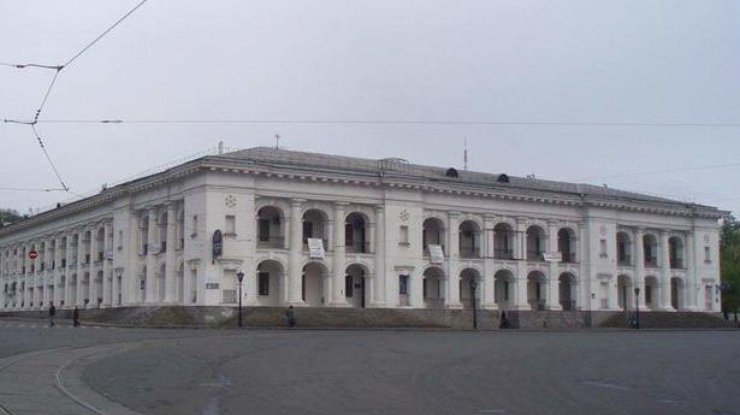 Здание Гостиного двора в Киеве окончательно вернули государству 
