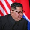 Ким Чен Ын улыбнулся для селфи (фото)