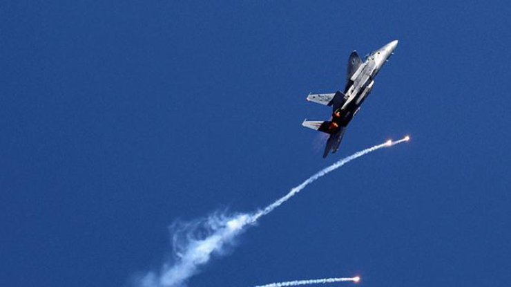 Израиль атаковал около 30 объектов в секторе Газа