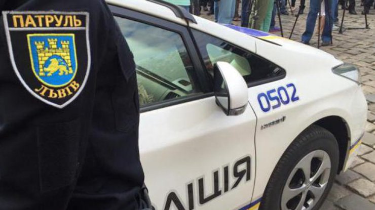 Полицейским занялась прокуратура. Фото: rbc.ua
