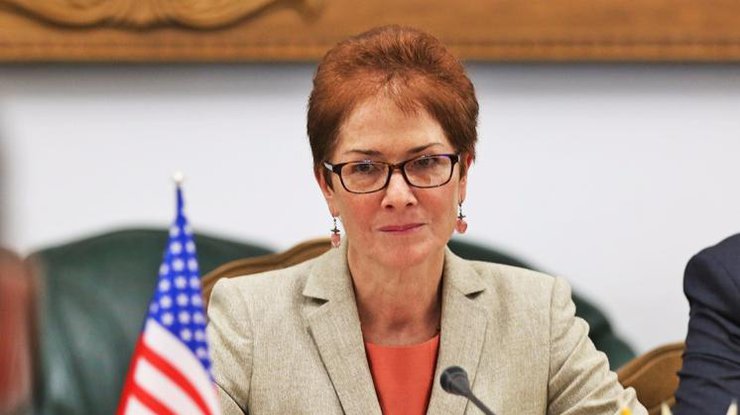Посол США в Украине Мари Йованович