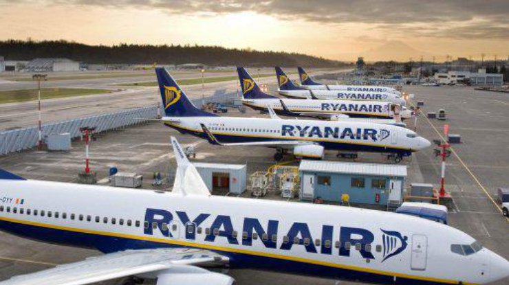 Ryanair отменила 600 авиарейсов. Фото: Delo.ua
