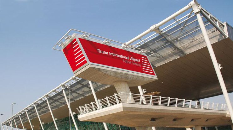 Аэропорт Тираны
