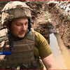Черпаємо касками: злива на Донбасі затопила окопи