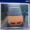 На Житомирщині затримали вантажівку з партією бурштину