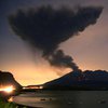 Вертолет с людьми исчез над японским вулканом