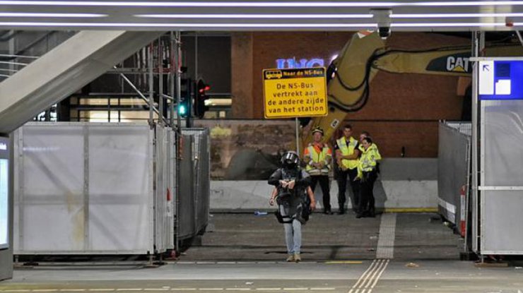 Полиция эвакуировала людей с вокзала города Тилбург