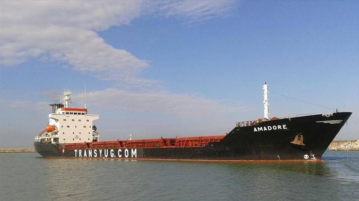 Владельцем Amadore является компания из Одессы. Фото: MarineTraffic.com
