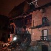 Во Львове рухнула стена жилого дома (фото)