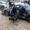 В Киеве автомобиль вылетел на остановку с людьми, есть жертвы