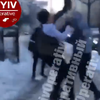 В Киеве мужчина жестоко избил школьника (видео)