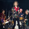 Легендарные The Rolling Stones отменили тур из-за болезни вокалиста