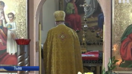 На Львівщині сільська рада намагається залишити вірян УПЦ без храму