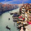 В Венеции круизный лайнер столкнулся с катером