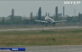 Російський літак здійснив жорстку посадку у Вірменії