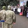 Різдво 2020: військових на Донбасі привітали вертепом