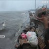 Потужний тайфун "Вамко" обрушився на Філіппіни